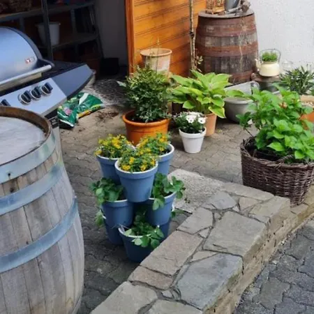 Neu! Beim Hubert Apartment