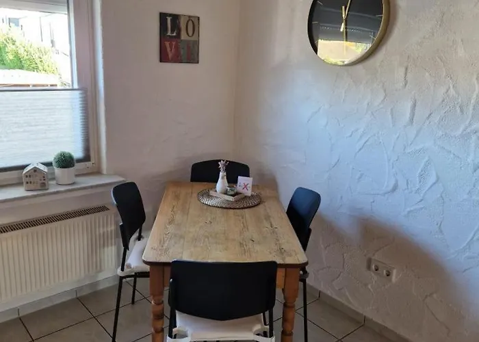 Neu! Beim Hubert 公寓 *