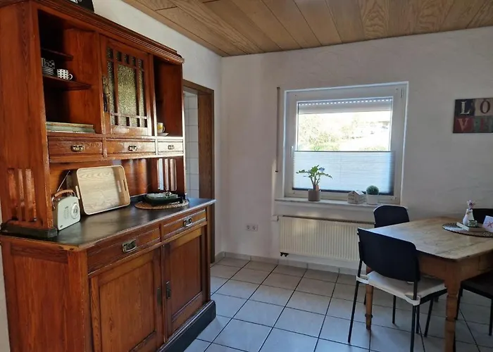 Neu! Beim Hubert 公寓 *